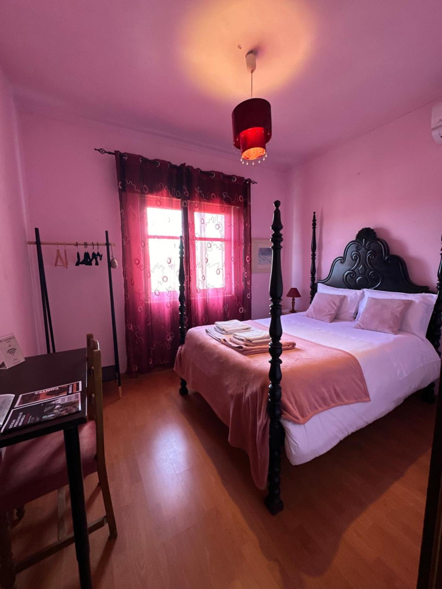 Alojamento Local Os Maias Мирандела Екстериор снимка