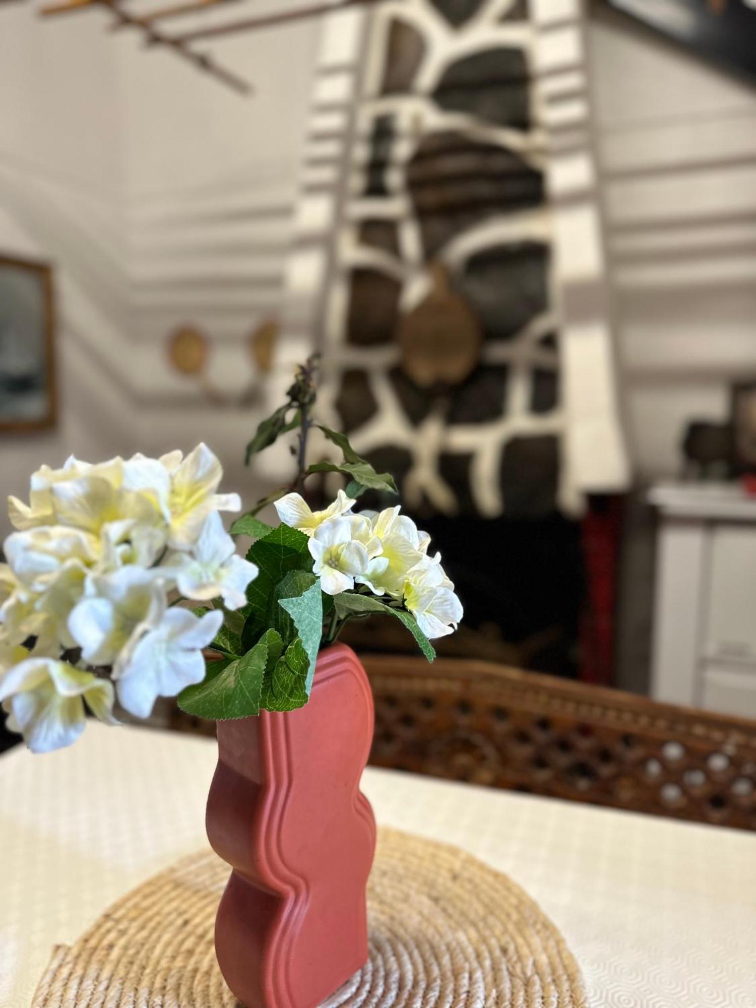 Alojamento Local Os Maias Мирандела Екстериор снимка